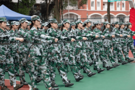 如何在短时间内快速涨粉丝？女生们必看的社交媒体秘籍