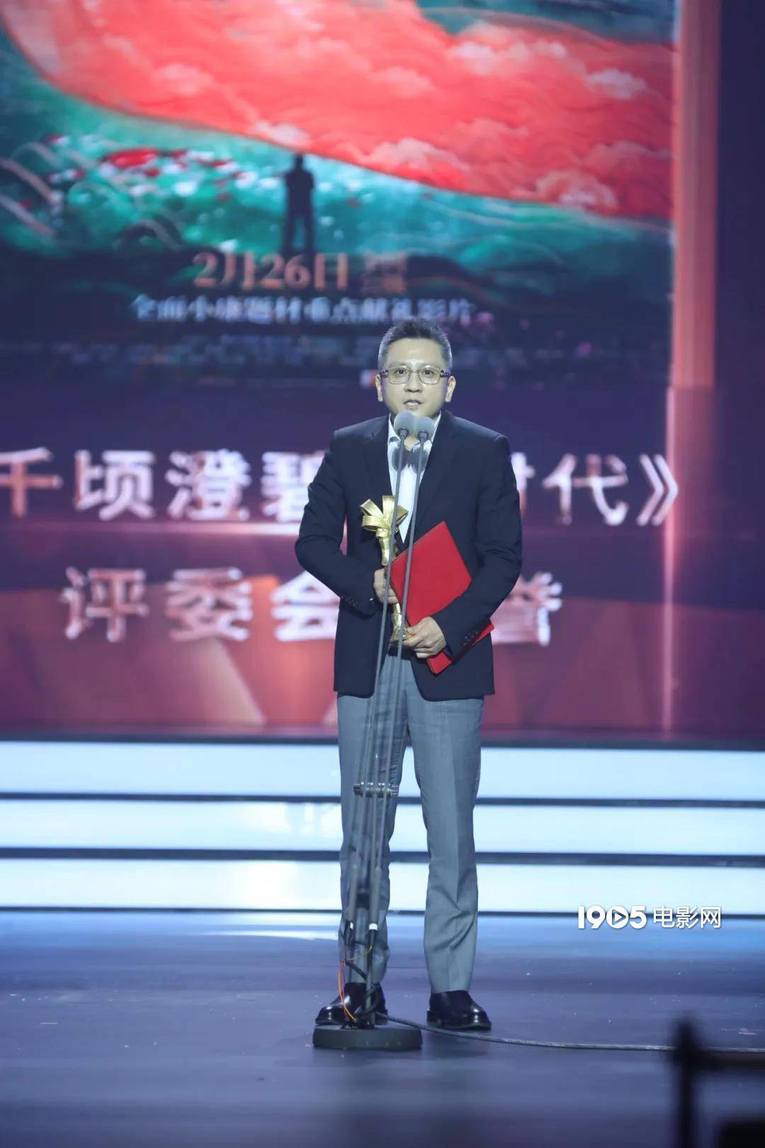 如何通过“涨粉丝灯牌”提升社交媒体关注度,快速打造个人品牌