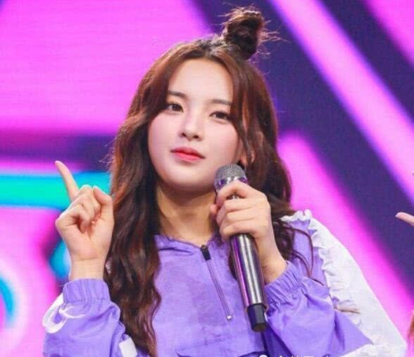 小娜涨粉丝开播多久了？揭秘她成功背后的秘密！