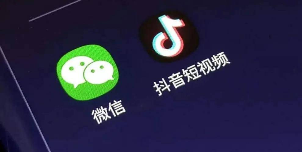 抖音保存到本地的视频在哪里？轻松找回你珍藏的每一刻！
