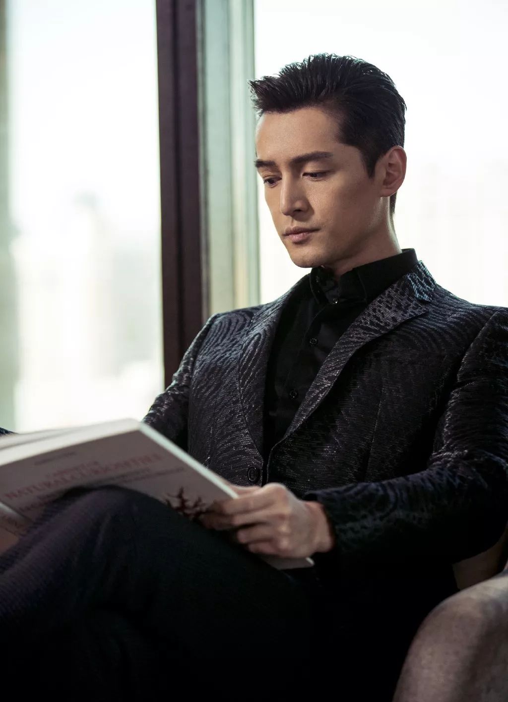 胡歌粉丝涨70万要多久？揭秘他的魅力和背后的努力