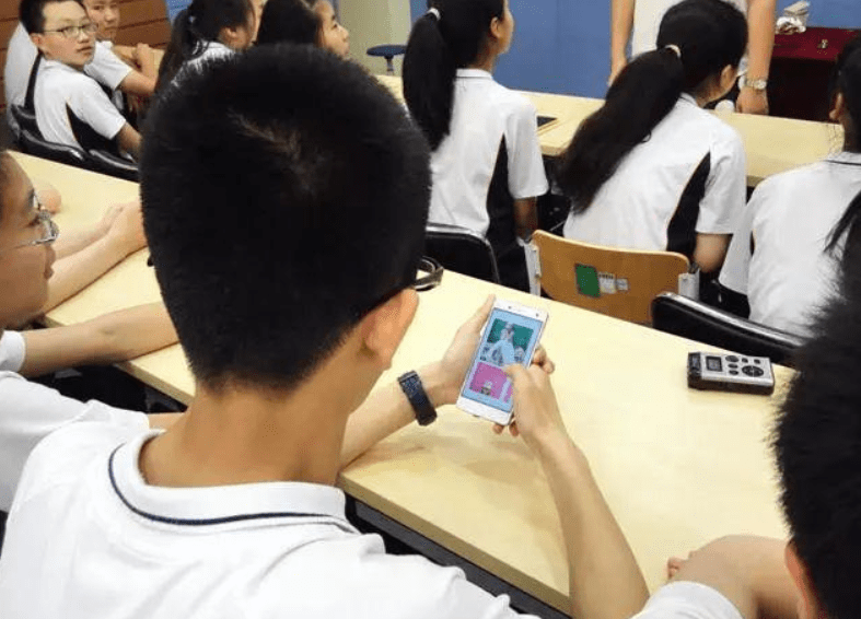 藏在手机里的流量金矿:解锁万能引流100句的精准获客密码