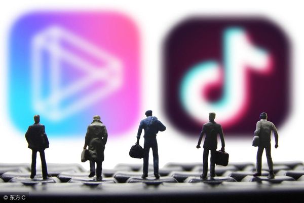 抖音团购推广：流量变现的黄金密码，中小商家必学的爆单公式