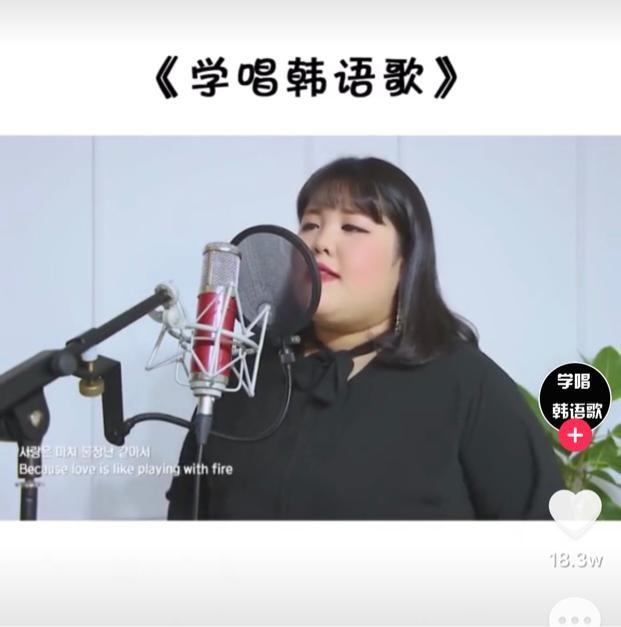 5秒定生死!抖音唱歌视频如何用「黄金开头」引爆完播率?